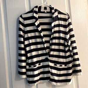 Nice casual or dress up jacket